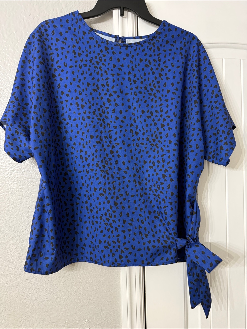 Blue Leopard-Print Side-Tie Women’s Top